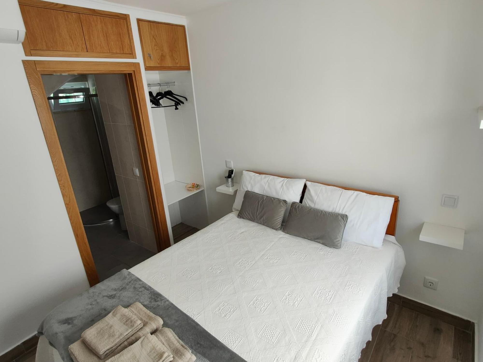 Casa Da Avo - City Center - Private Bedrooms Lagos Pokoj fotografie